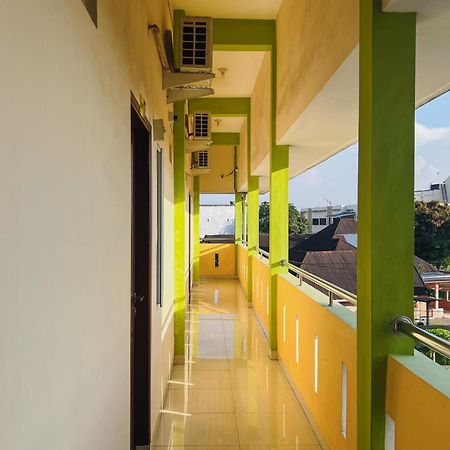 Teratai Residence Mitra Reddoorz Medan Exteriér fotografie