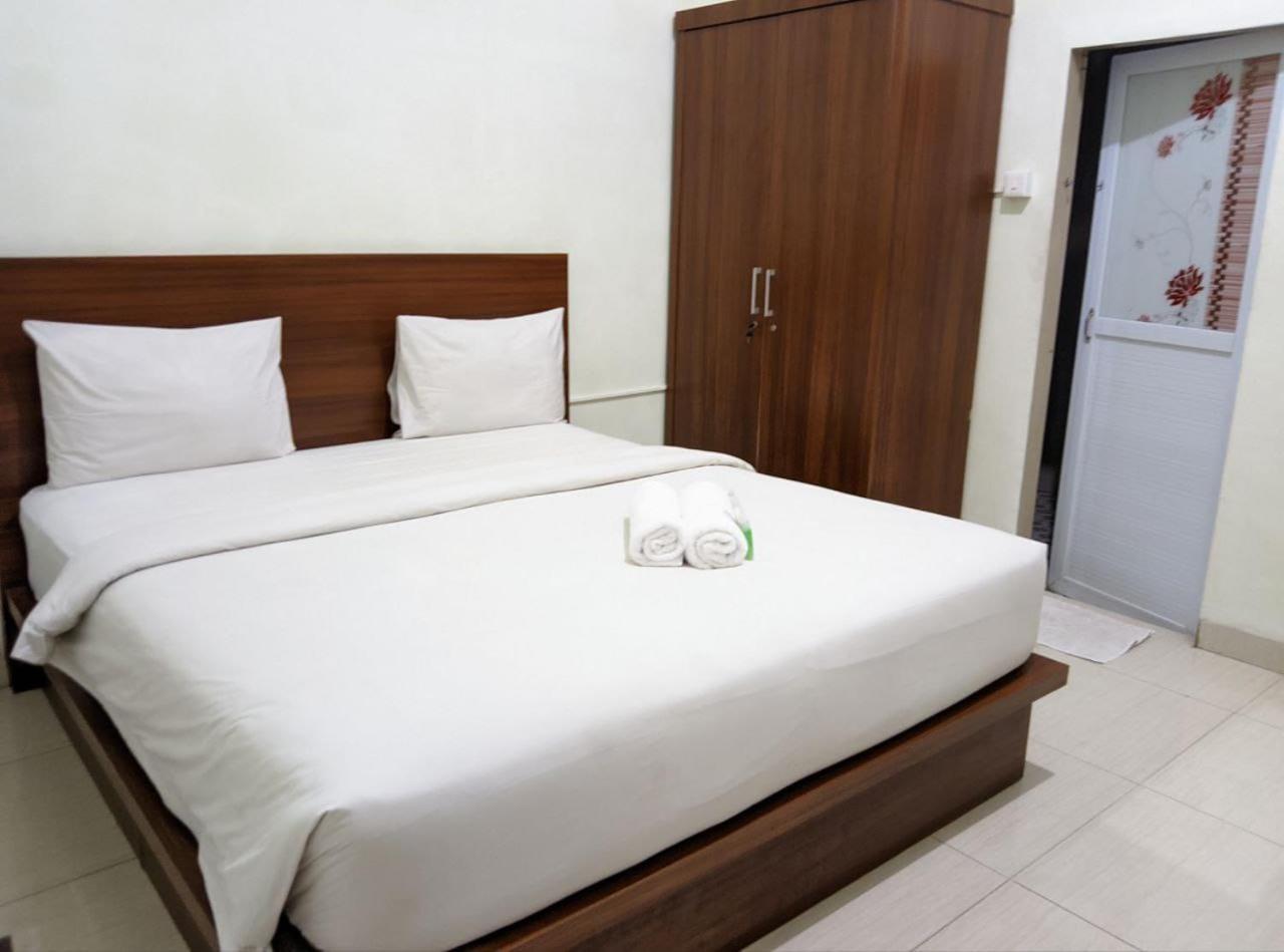 Teratai Residence Mitra Reddoorz Medan Exteriér fotografie