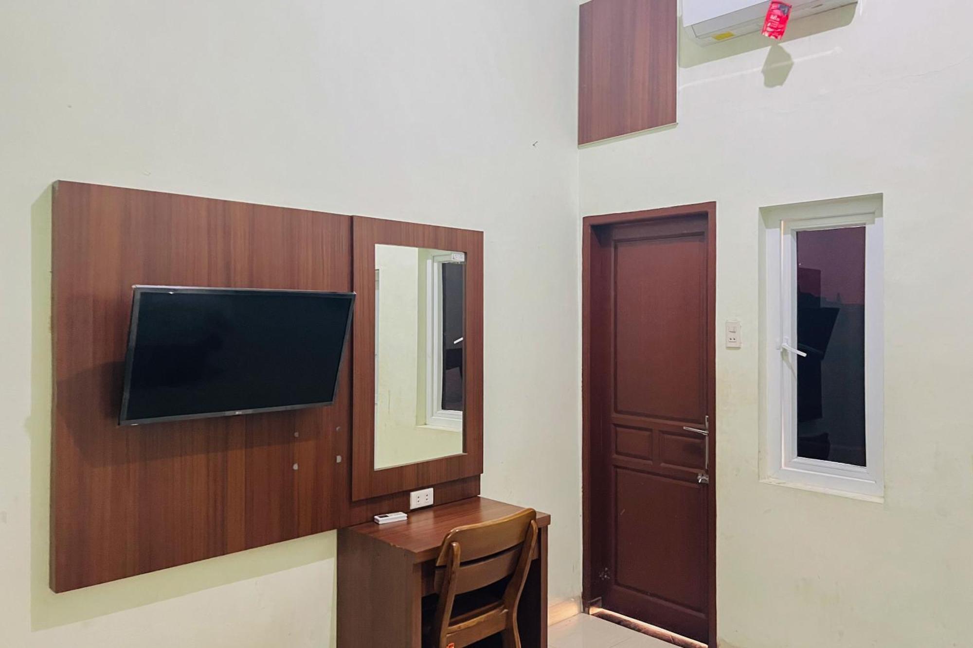 Teratai Residence Mitra Reddoorz Medan Exteriér fotografie
